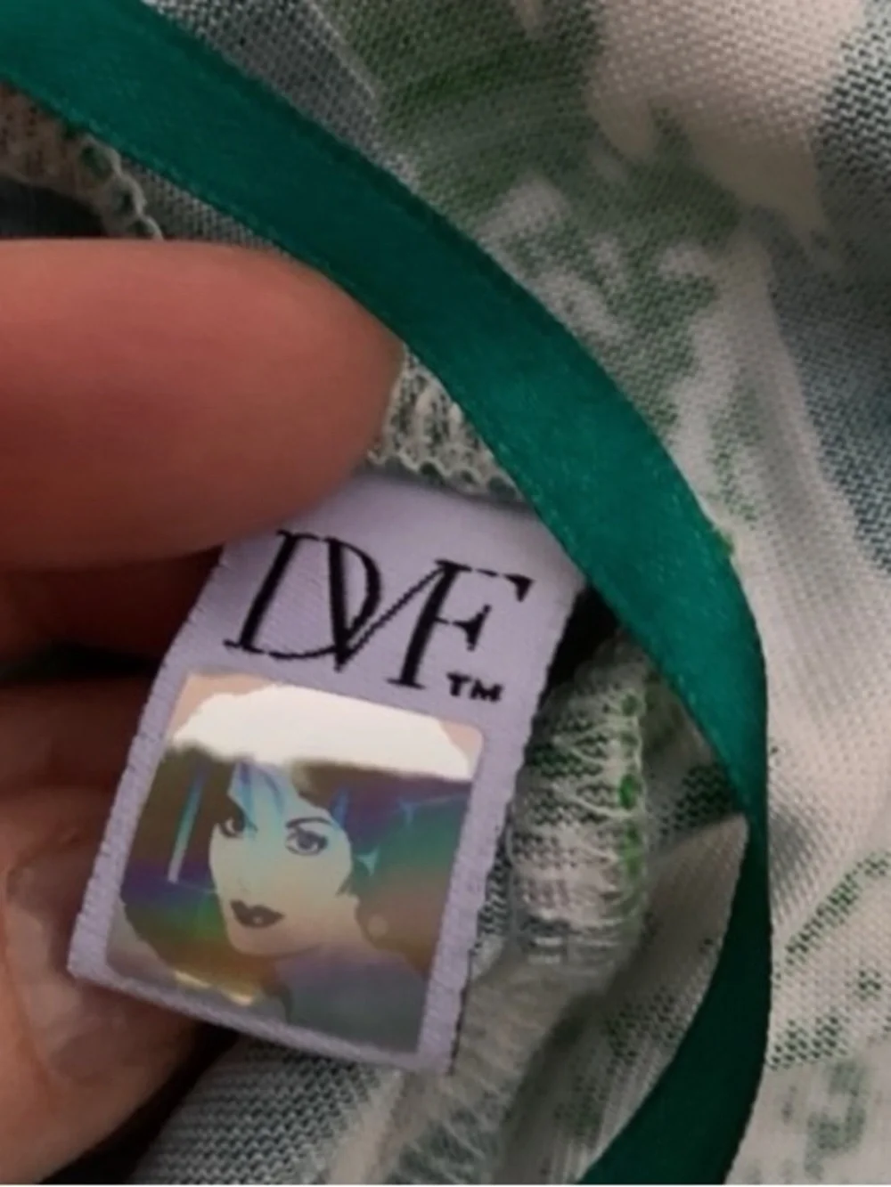 Diane Von Furstenberg DVF Julian Silk Jersey Wrap Dress Green White Print $628 - Picture 8 of 10